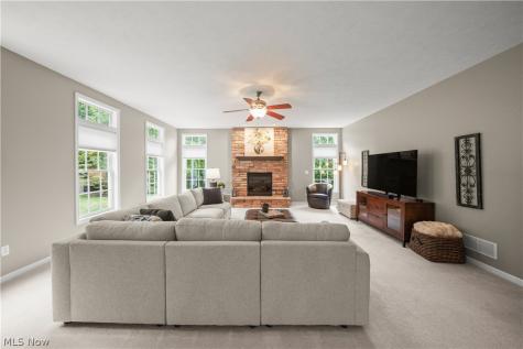 2796 Max Court Twinsburg OH 44087