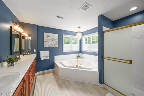 2796 Max Court Twinsburg OH 44087