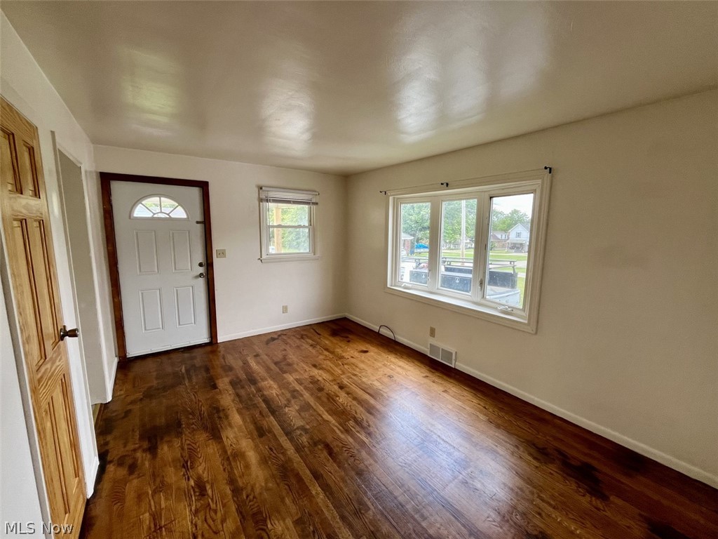 322 Taylor Avenue Girard OH 44420