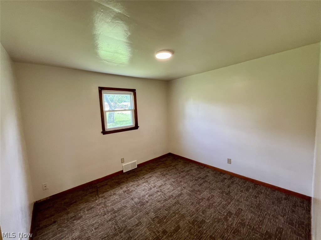 322 Taylor Avenue Girard OH 44420