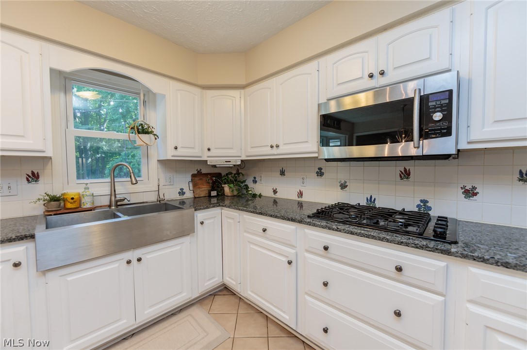 29015 Fall River Drive Westlake OH 44145