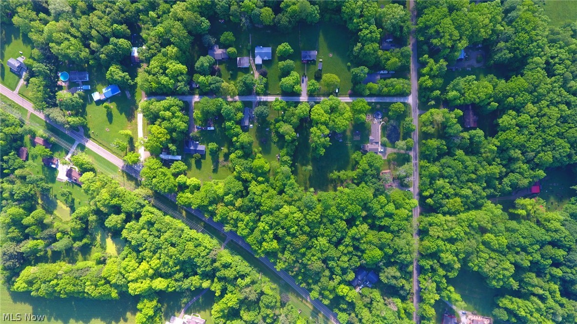 9311 Knowlton Road Garrettsville OH 44231