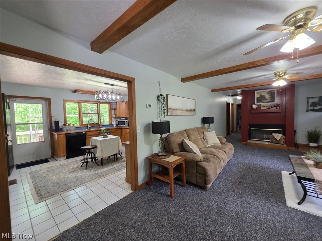 9311 Knowlton Road Garrettsville OH 44231
