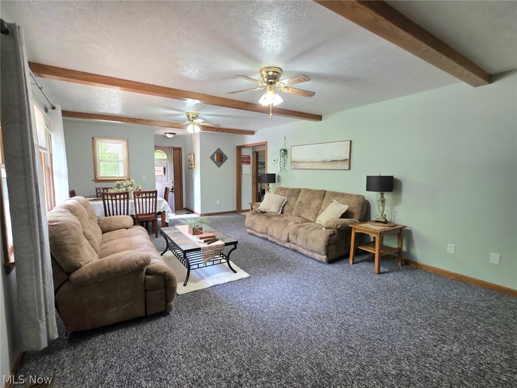 9311 Knowlton Road Garrettsville OH 44231