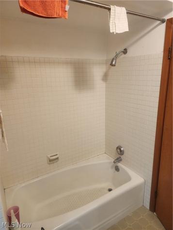 1425 Lynn Park Drive Cleveland Heights OH 44121