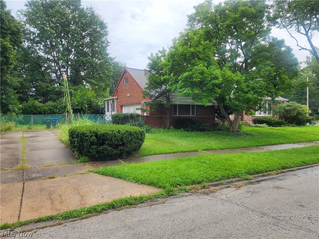 1425 Lynn Park Drive Cleveland Heights OH 44121