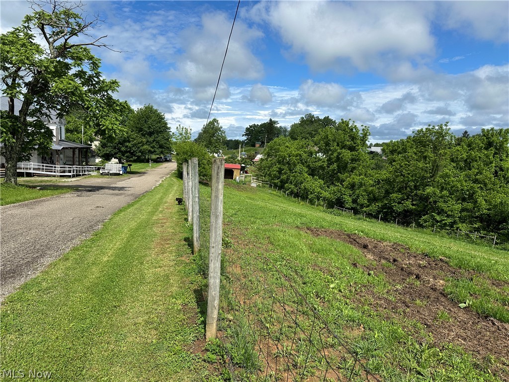 621 E Cross Street Summerfield OH 43788