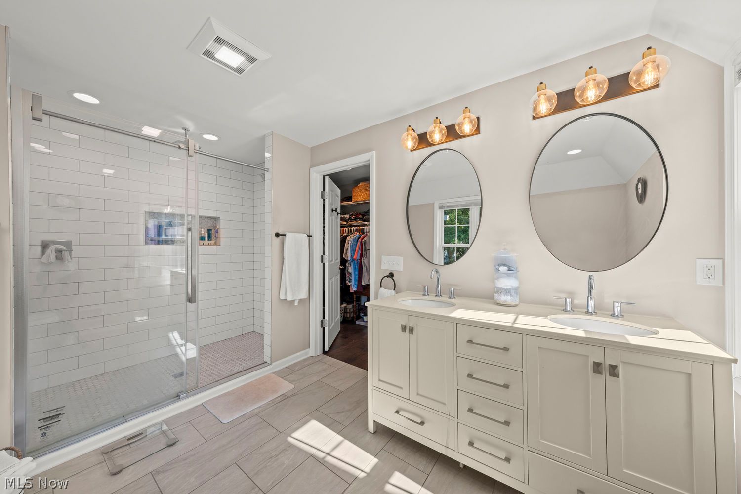 18110 Scottsdale Boulevard Shaker Heights OH 44122
