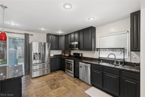 19230 Scottsdale Boulevard Shaker Heights OH 44122