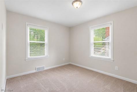 19230 Scottsdale Boulevard Shaker Heights OH 44122