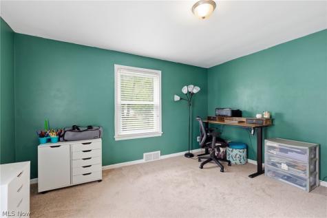 19230 Scottsdale Boulevard Shaker Heights OH 44122