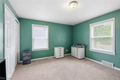 19230 Scottsdale Boulevard Shaker Heights OH 44122