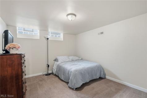 19230 Scottsdale Boulevard Shaker Heights OH 44122