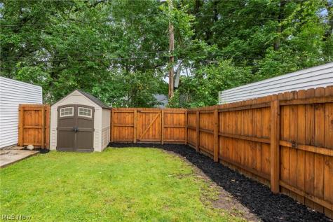 19230 Scottsdale Boulevard Shaker Heights OH 44122