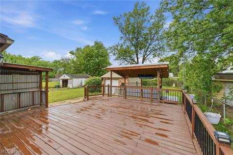 13416 Crossburn Avenue Cleveland OH 44135