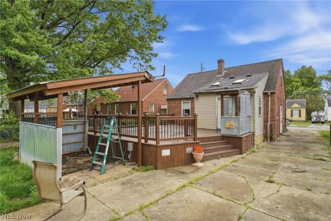 13416 Crossburn Avenue Cleveland OH 44135