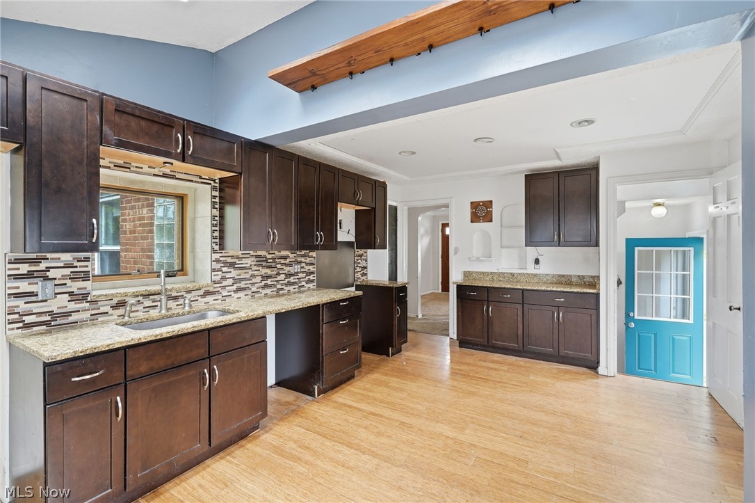 13416 Crossburn Avenue Cleveland OH 44135