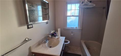 1026 E Schaaf Road Brooklyn Heights OH 44131