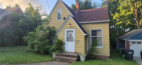 1026 E Schaaf Road Brooklyn Heights OH 44131