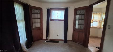 1026 E Schaaf Road Brooklyn Heights OH 44131