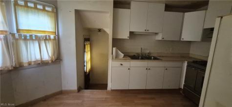 1026 E Schaaf Road Brooklyn Heights OH 44131