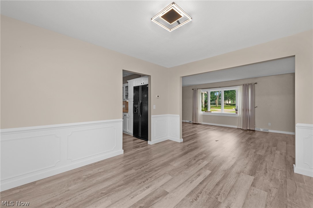 181 Crestview Drive Elyria OH 44035