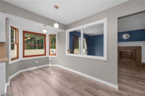 181 Crestview Drive Elyria OH 44035
