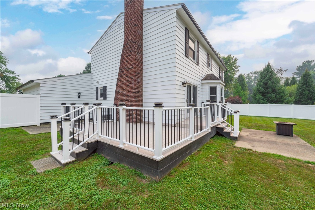 181 Crestview Drive Elyria OH 44035