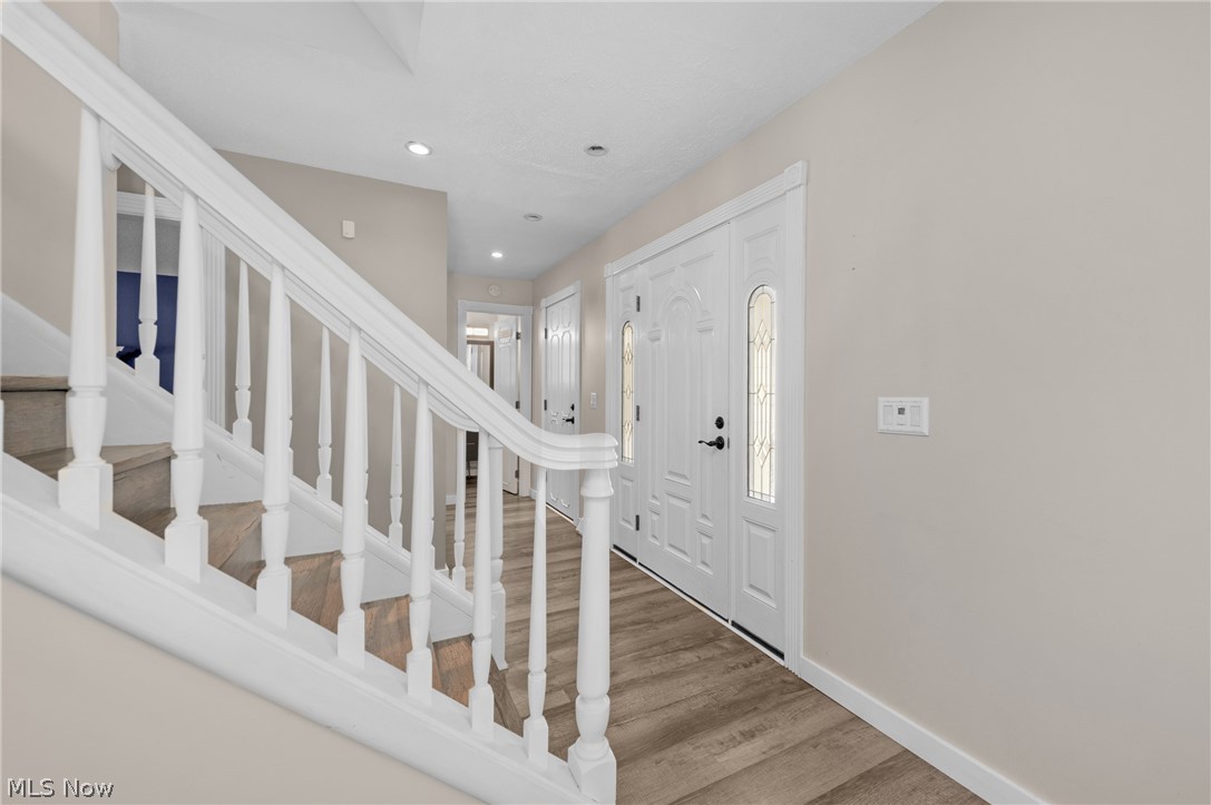 181 Crestview Drive Elyria OH 44035