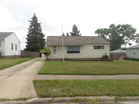 11141 Gabriella Drive Parma OH 44130