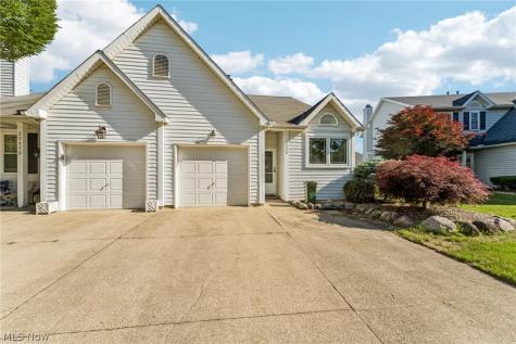 23390 Wainwright Terrace Olmsted Falls OH 44138