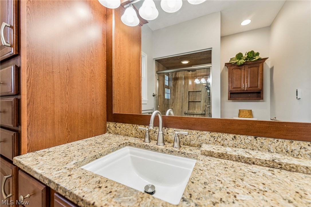 23390 Wainwright Terrace Olmsted Falls OH 44138