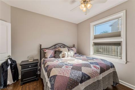 23390 Wainwright Terrace Olmsted Falls OH 44138