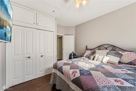 23390 Wainwright Terrace Olmsted Falls OH 44138