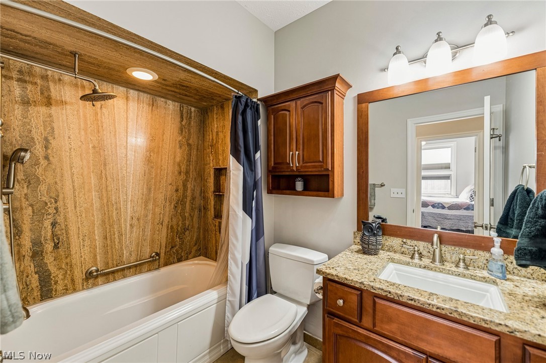 23390 Wainwright Terrace Olmsted Falls OH 44138
