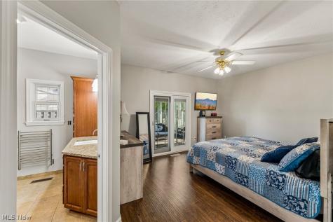 23390 Wainwright Terrace Olmsted Falls OH 44138