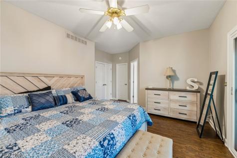 23390 Wainwright Terrace Olmsted Falls OH 44138