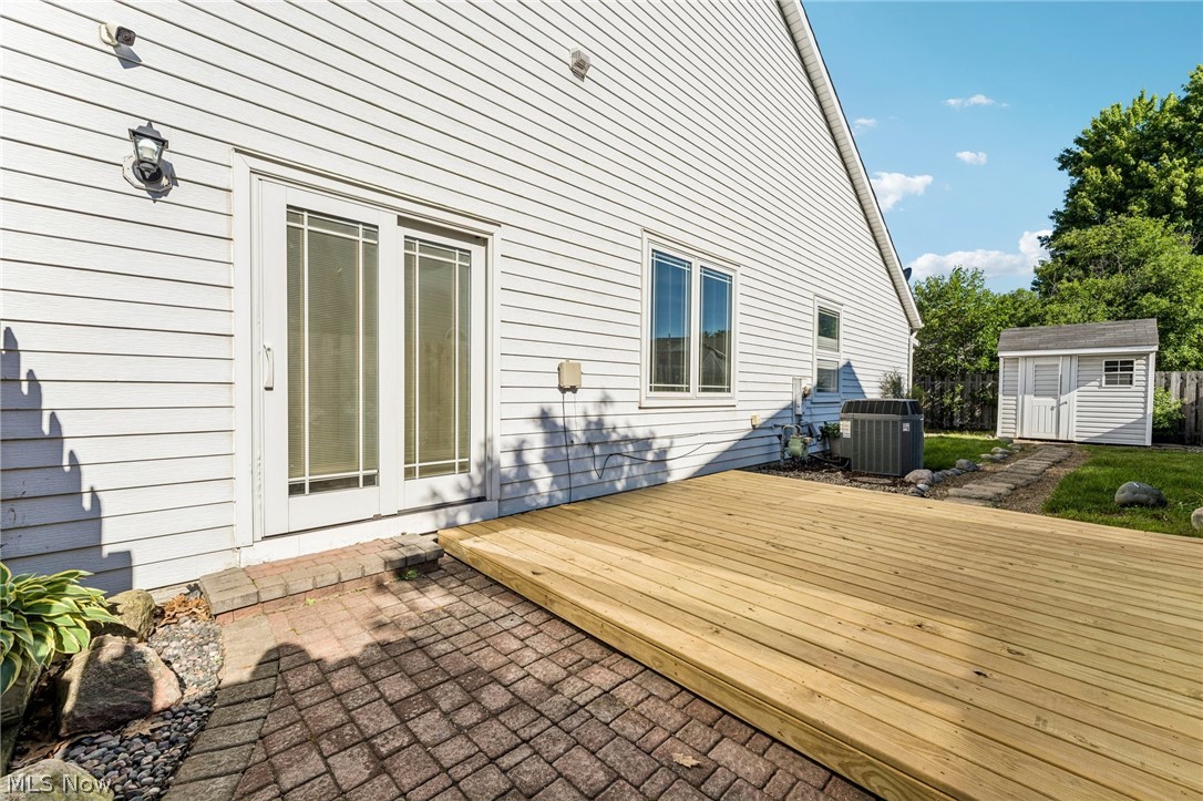 23390 Wainwright Terrace Olmsted Falls OH 44138
