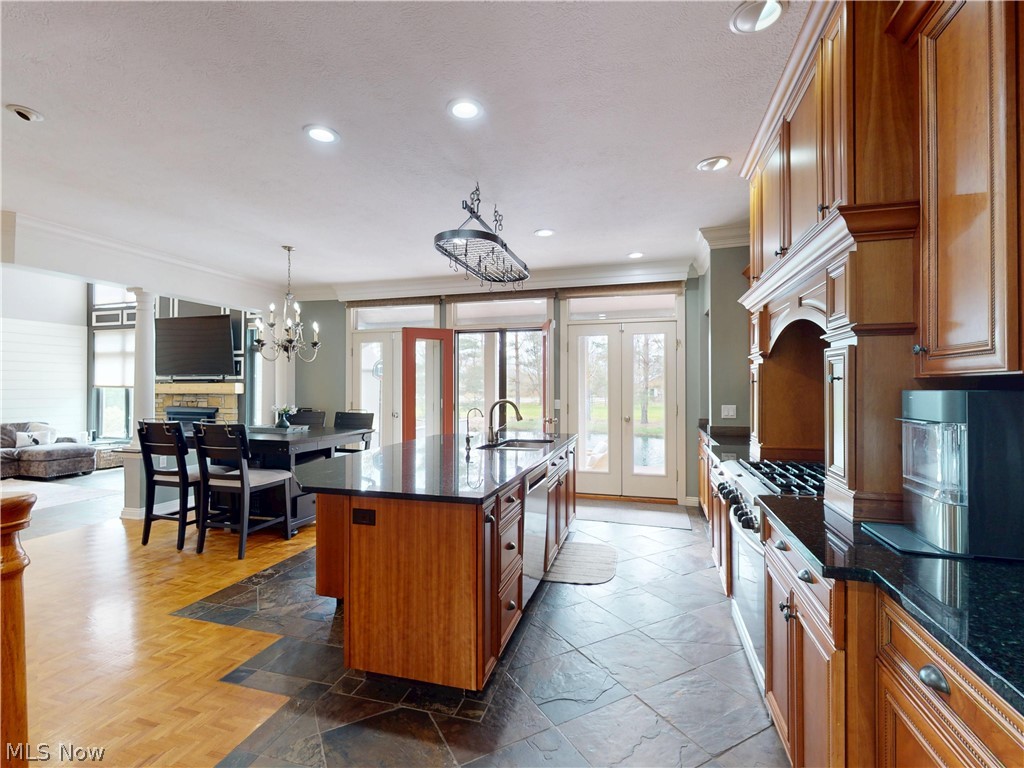 11205 Hampton Ridge Drive Chardon OH 44024