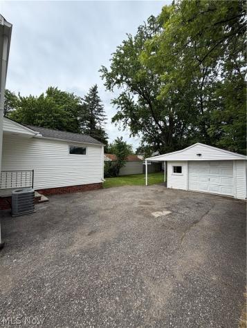 1353 Broadway Avenue Bedford OH 44146