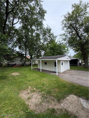 1353 Broadway Avenue Bedford OH 44146