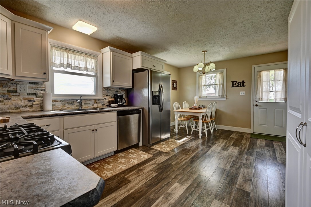 3574 Batdorf Road Wooster OH 44691