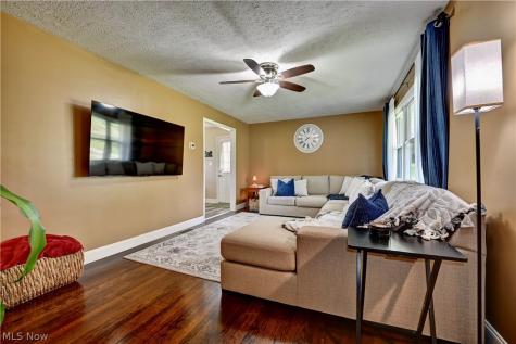 3574 Batdorf Road Wooster OH 44691