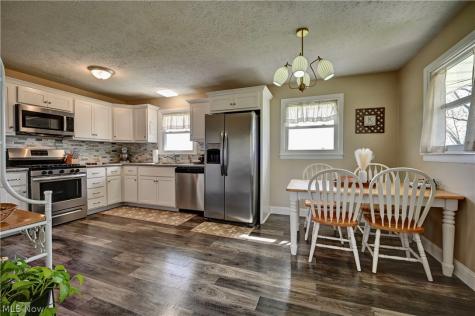 3574 Batdorf Road Wooster OH 44691