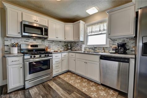 3574 Batdorf Road Wooster OH 44691