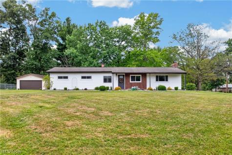 1916 Hathaway Drive Brunswick OH 44212