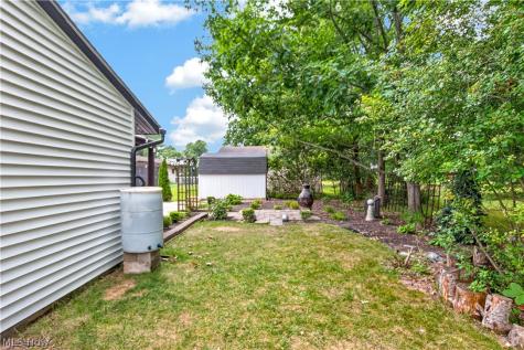 1916 Hathaway Drive Brunswick OH 44212