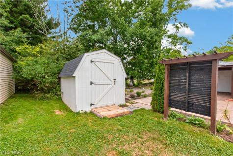 1916 Hathaway Drive Brunswick OH 44212