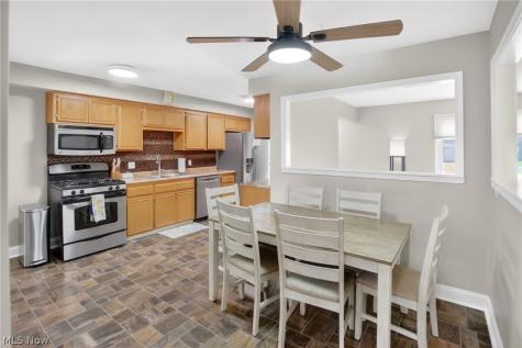 7434 Meadow Lane Parma OH 44134