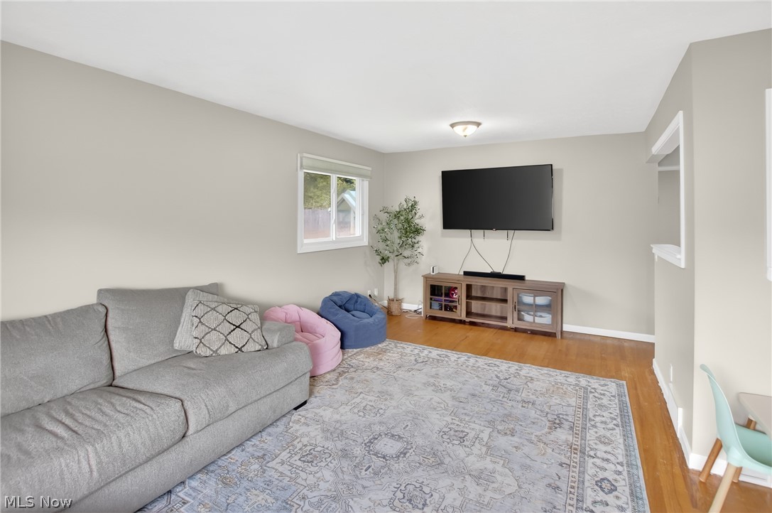 7434 Meadow Lane Parma OH 44134
